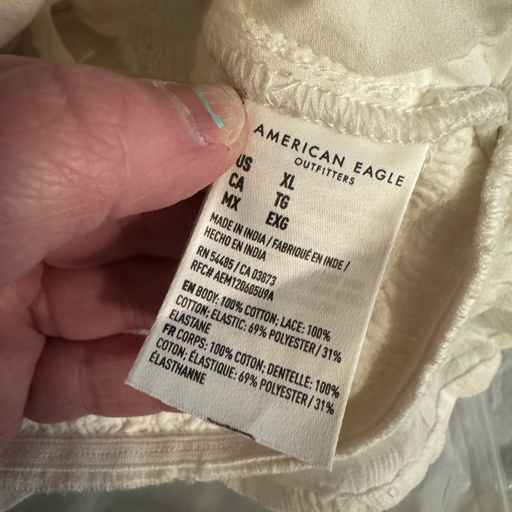 AMERICAN EAGLE Bralette Lace Top XL NWT – Boho Chic & Trendy! - Picture 3 of 4